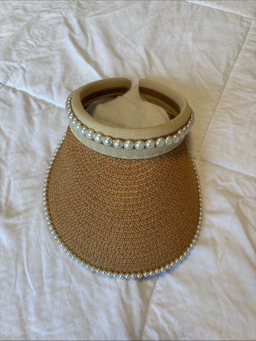 Pearl-Trim Straw Visor Hat in Tan